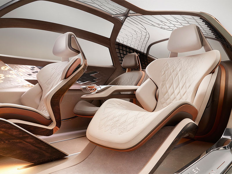 بنتلي تكشف الستار عن طرازها الاستثنائي BENTLEY EXP 100 GT